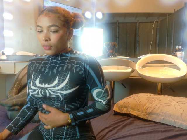 farianaall live cam on BongaCams