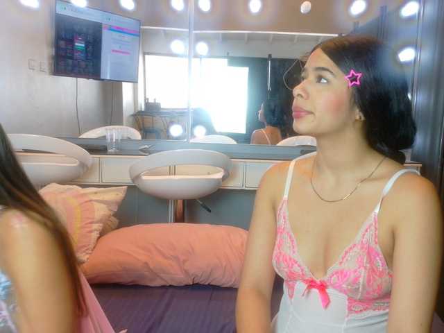 farianaall live cam on BongaCams