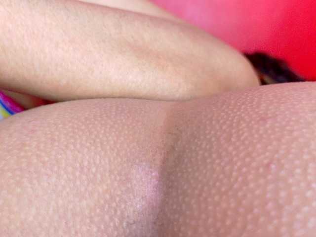 farianaall live cam on BongaCams