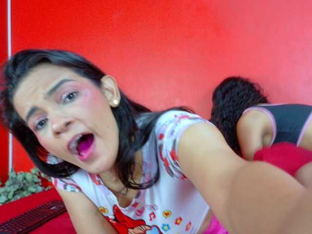 farianaall live cam on BongaCams