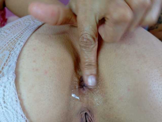 farianaall live cam on BongaCams