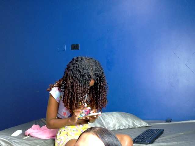 farianaall's BongaCams show and profile