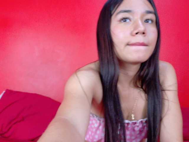 farianaall live cam on BongaCams
