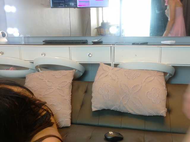 farianaall live cam on BongaCams