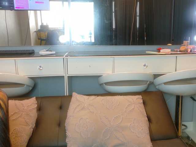 farianaall live cam on BongaCams