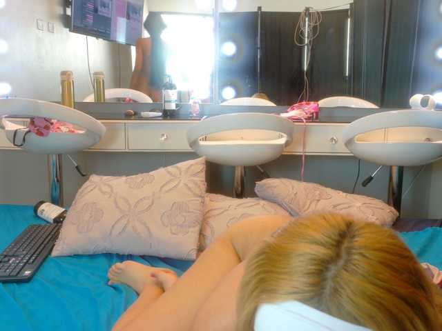 farianaall live cam on BongaCams