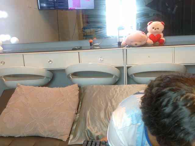 farianaall webcam