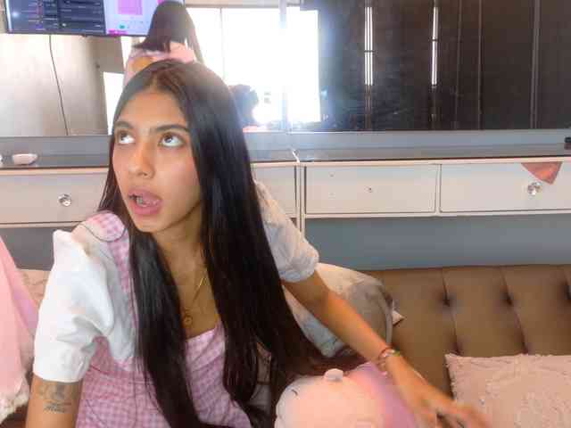 farianaall webcam