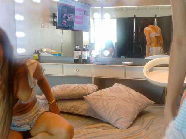 farianaall webcam