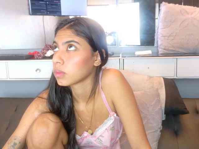 Modelo: farianaall
