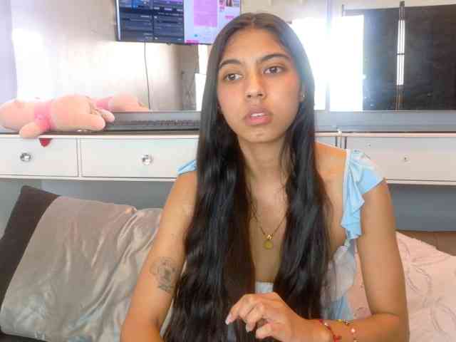 Modelo: farianaall