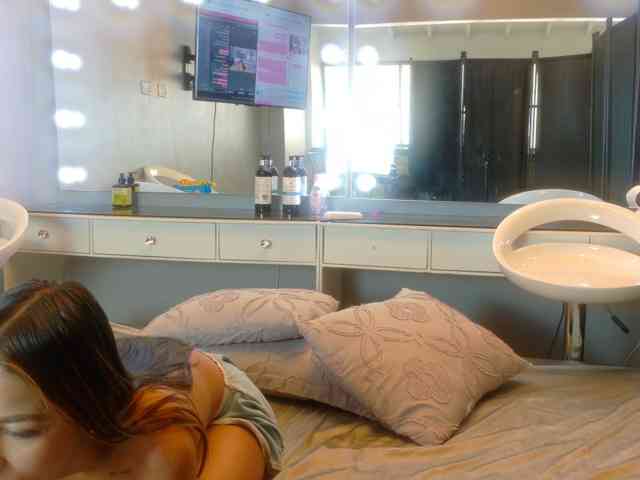 farianaall webcam