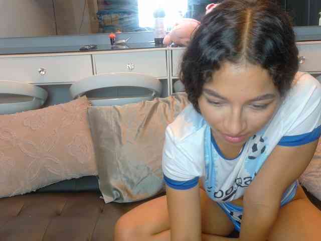 Modelo: farianaall