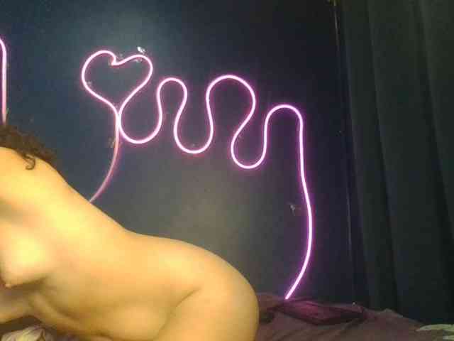 farianaall webcam