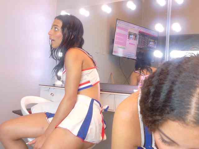 Modelo: farianaall
