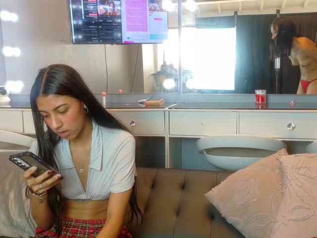 farianaall webcam