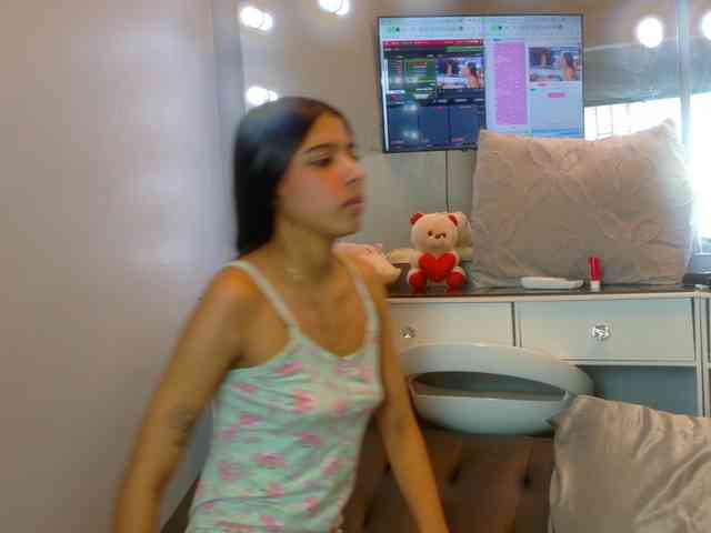 farianaall webcam