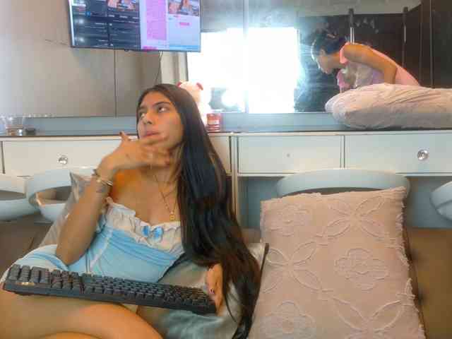 farianaall webcam