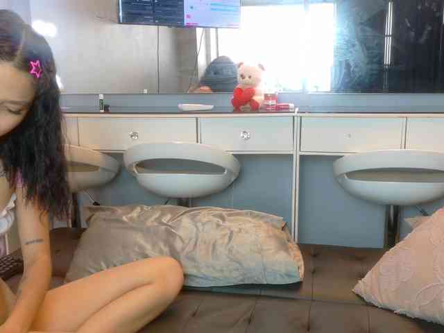 farianaall webcam