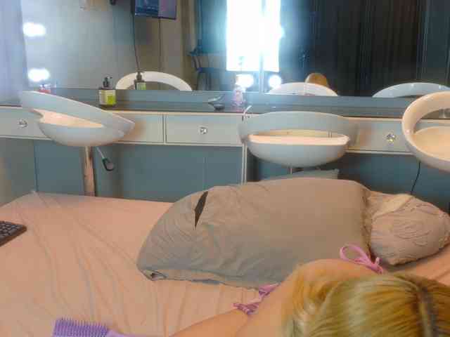 farianaall webcam