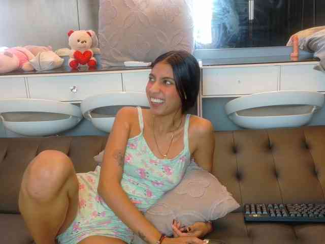 farianaall webcam