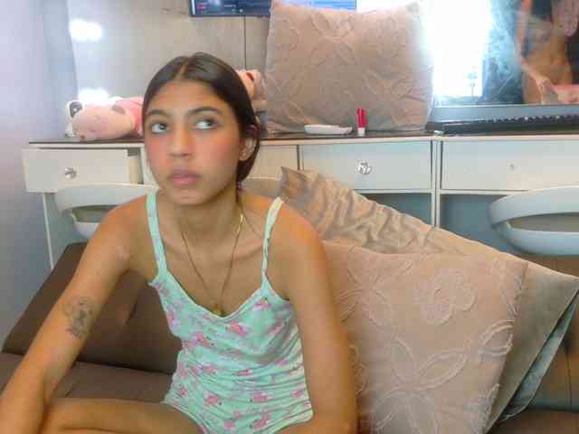farianaall webcam
