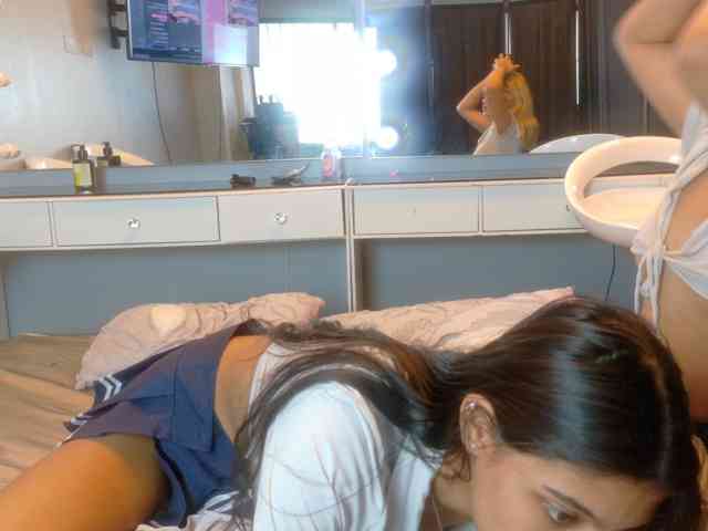 Modelo: farianaall