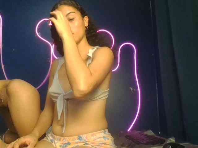 farianaall webcam