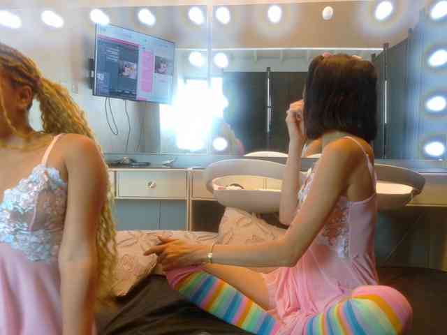 farianaall webcam