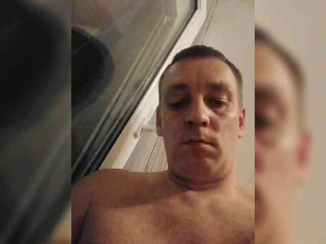 Dididon2305 Live Webcam on BongaCams