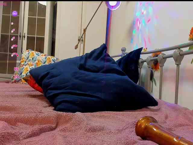 lizzyjordans webcam