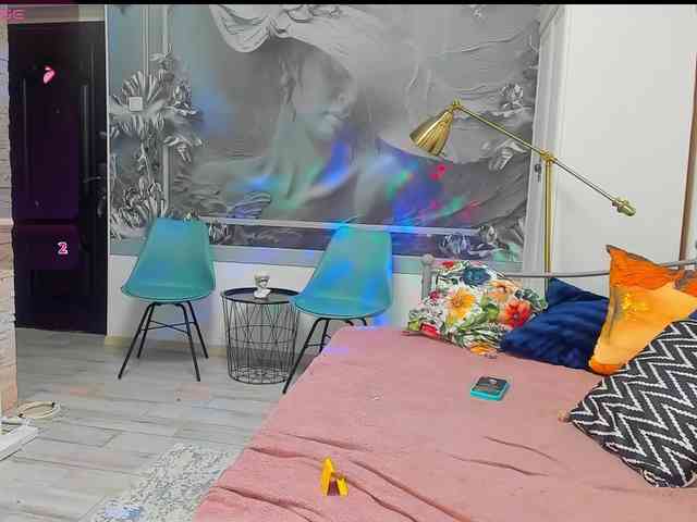 lizzyjordans webcam