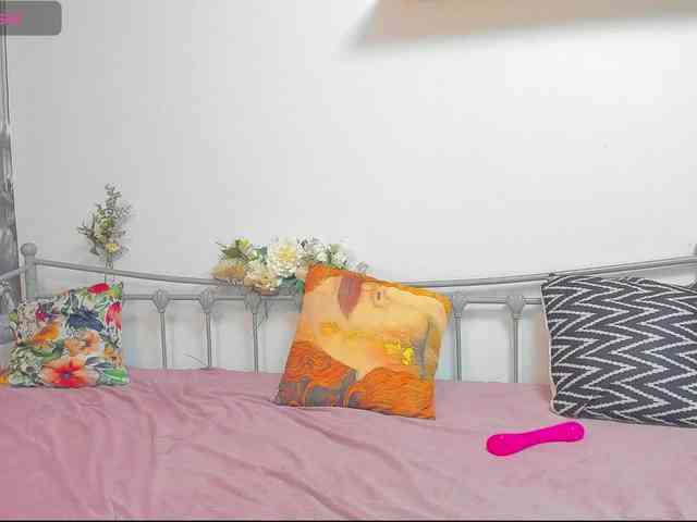 lizzyjordans webcam