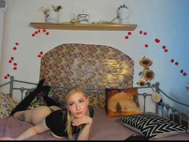 lizzyjordans webcam