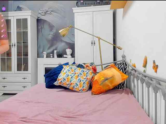 lizzyjordans webcam