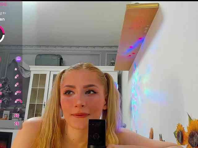 lizzyjordans webcam