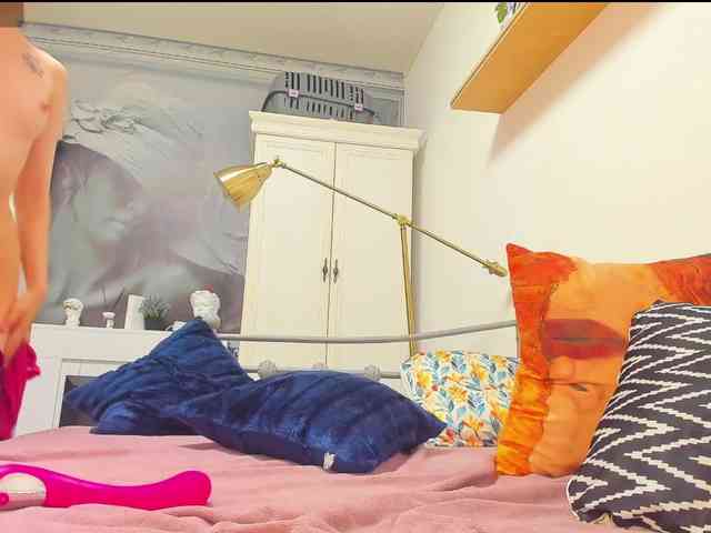 lizzyjordans webcam