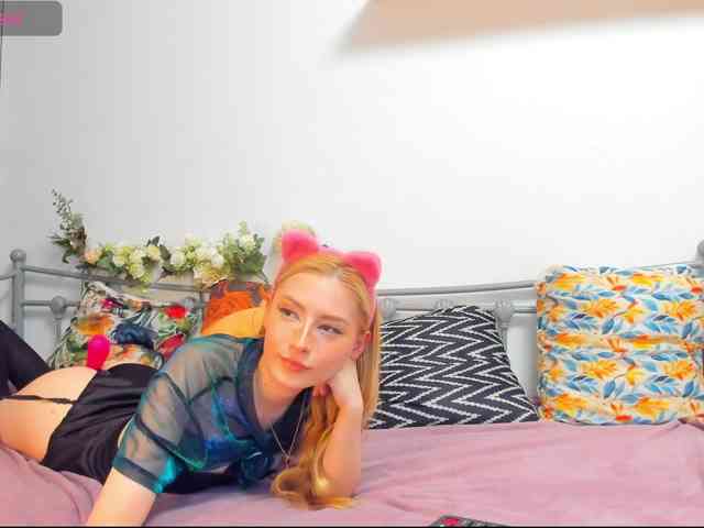 lizzyjordans webcam