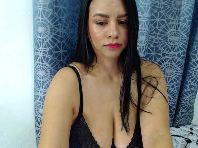kelly-joness live webcam show