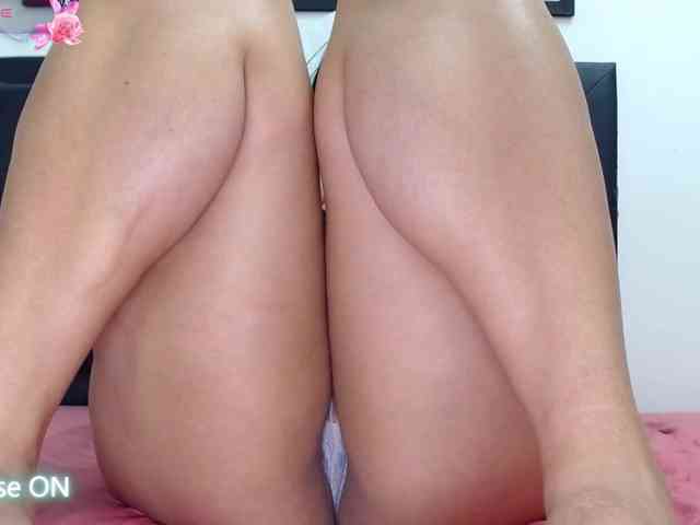 KELLY_JONESS webcam