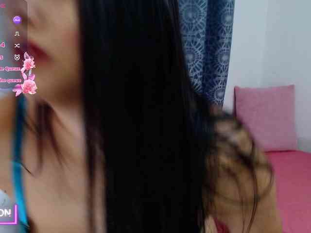 KELLY_JONESS webcam