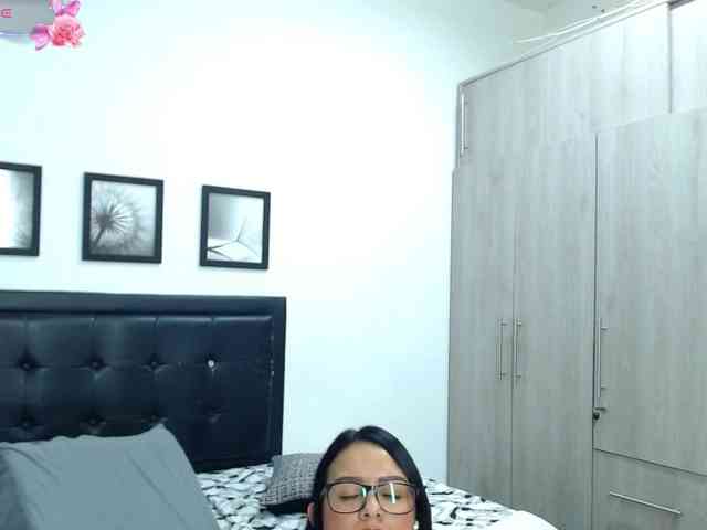 kelly-joness webcam