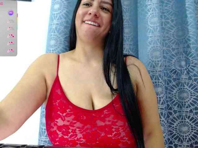 KELLY_JONESS webcam