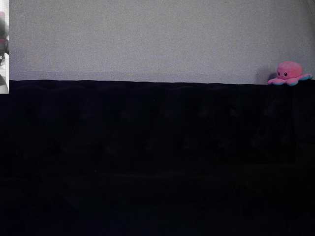 Moan4u live cam on BongaCams