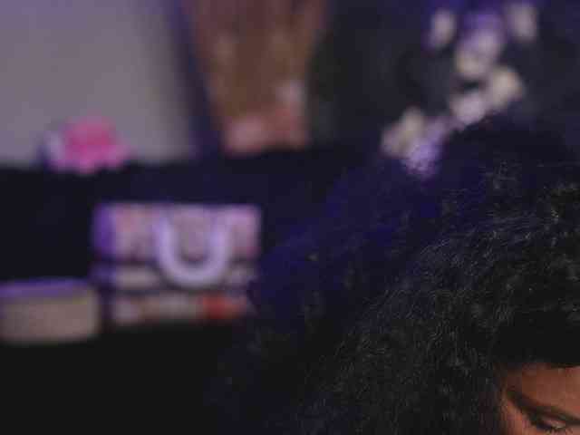 Moan4u webcam