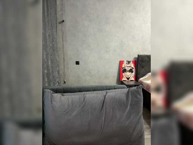 Peach--Alice's BongaCams show and profile