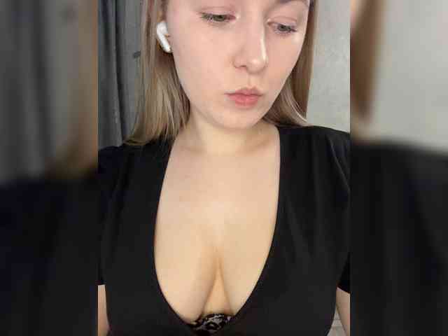 AlinaRay