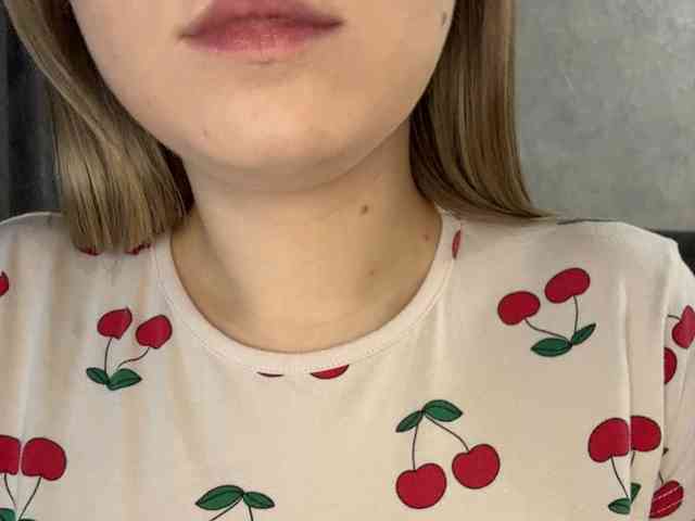 AlinaRay webcam