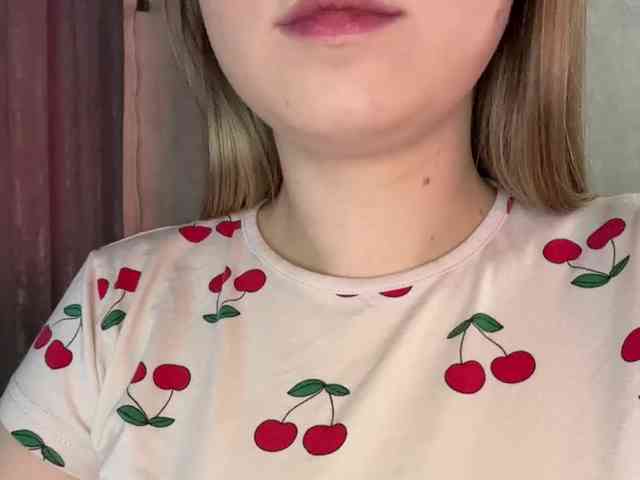 AlinaRay webcam