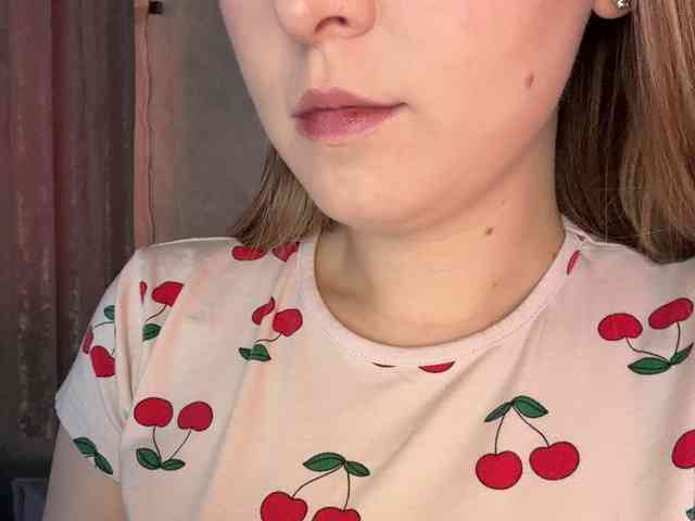 AlinaRay webcam